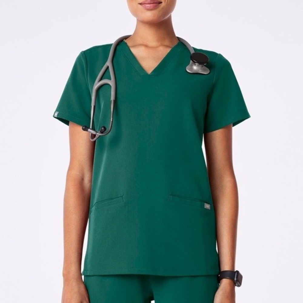 Figs Casma Three Pocket Scrub Top Hunter Green Women's Size Small